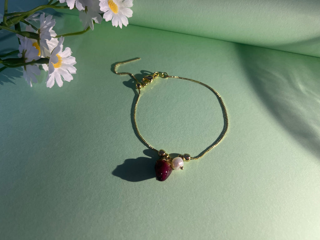 Dried Rose Pearl Gold Adjustable Bracelet