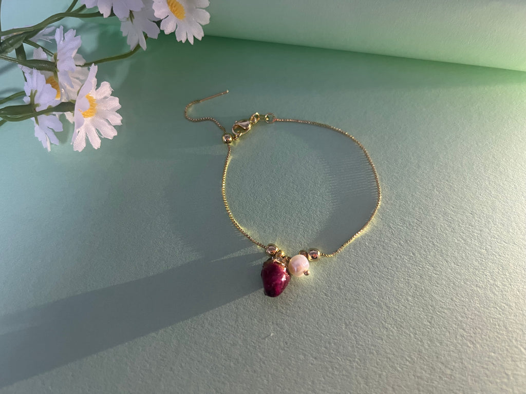 Dried Rose Pearl Gold Adjustable Bracelet